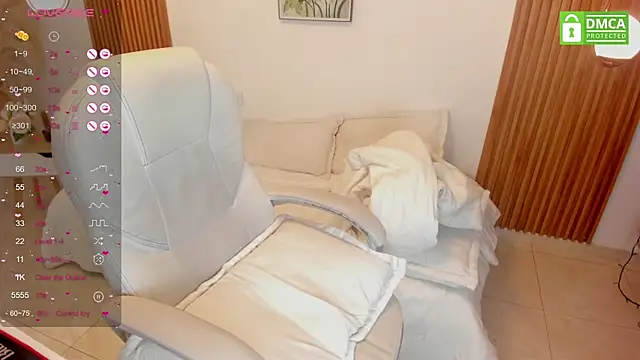 noahdarkdoll  online show from January 11, 2025, 9:26 am