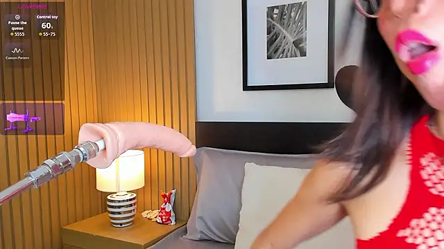 Snapshot of doll_bella_ chatting on February 14, 2026, 8:09 pm doll bella online show from February 14, 2026, 8:09 pm