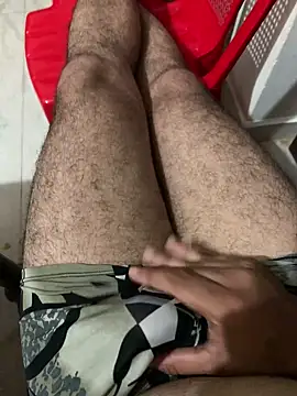 desiduzz21 online show from October 1, 2025, 6:45 pm