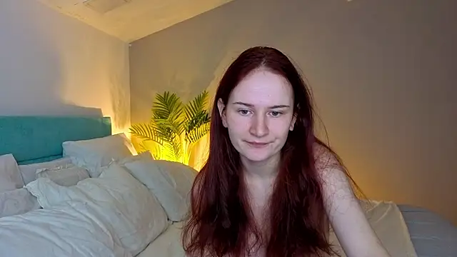 L1ittle kitty  online show from February 15, 2026, 6:25 am