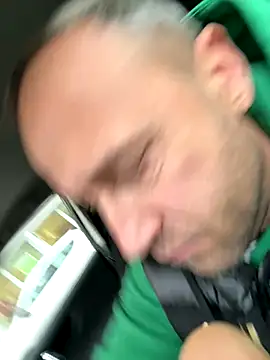 Lecatore80 online show from November 21, 2025, 8:13 am