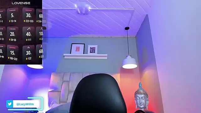 Snapshot of Lucy_Williiams chatting on February 12, 2026, 7:24 pm Lucy Williiams online show from February 12, 2026, 7:24 pm