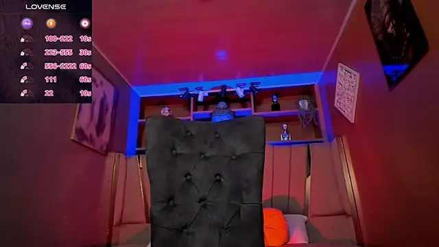 Lucy Williiams online show from October 11, 2025, 11:55 am