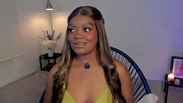 Im Maria online show from December 22, 2025, 11:27 pm