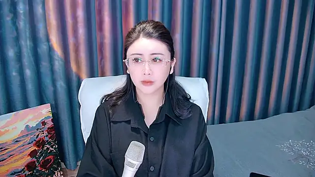 Daisy7 11 online show from November 29, 2025, 1:55 pm