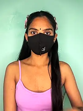 cute simmy0 online show from March 24, 2026, 7:25 pm