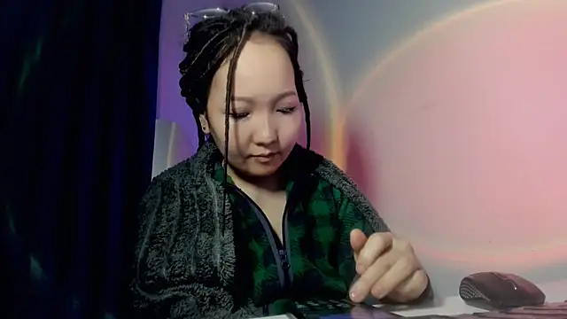 himeros goddess online show from March 14, 2025, 4:21 am