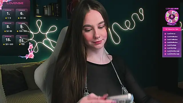 katie taylorr online show from September 27, 2025, 9:32 pm