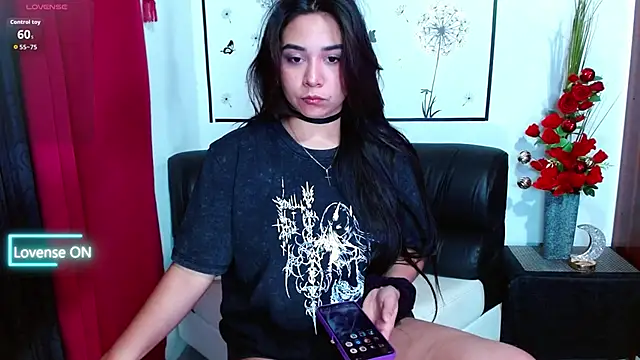 Lune Claire online show from January 8, 2026, 12:05 am