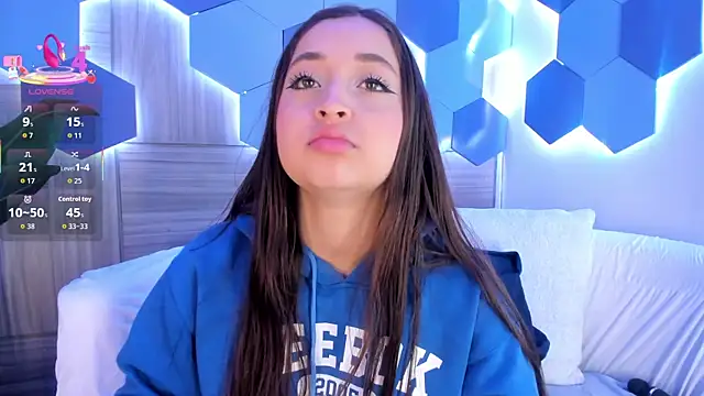 Snapshot of MiaKay1 chatting on September 21, 2025, 3:33 am MiaKay1 online show from September 21, 2025, 3:33 am