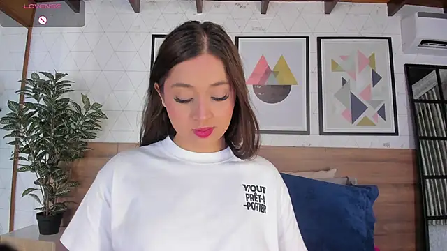 Snapshot of MiaKay1 chatting on November 20, 2025, 3:40 am MiaKay1 online show from November 20, 2025, 3:40 am