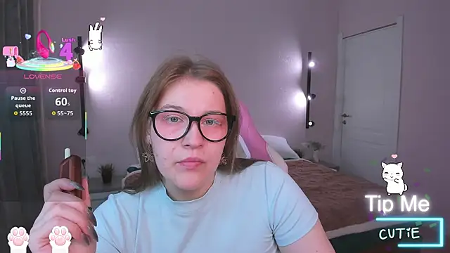 Colleen Blake online show from September 26, 2025, 3:52 pm