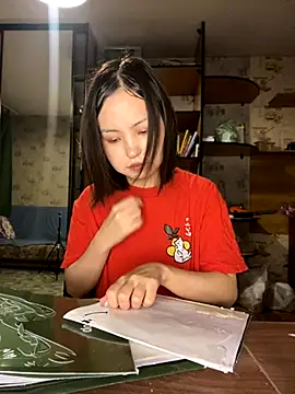 Snapshot of lalallalalaa- chatting on October 19, 2025, 7:05 pm lalallalalaa- online show from October 19, 2025, 7:05 pm