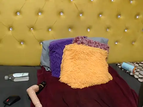 Snapshot of BlackBerryZoeX chatting on January 7, 2025, 11:14 pm BlackBerryZoeX online show from January 7, 2025, 11:14 pm