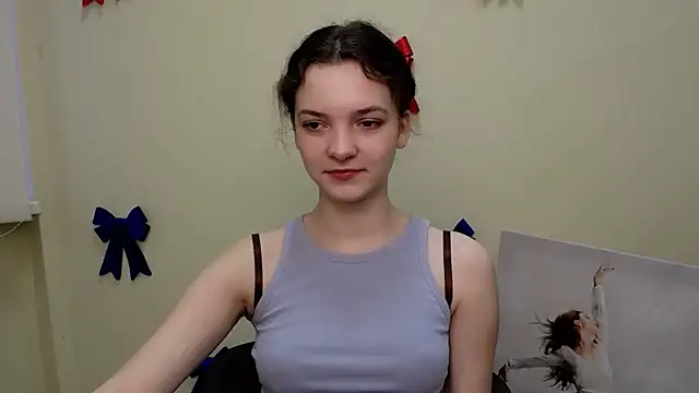  SusieSu  online show from March 22, 2025, 7:15 am