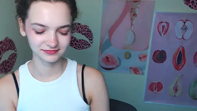  SusieSu  online show from December 1, 2025, 1:12 pm