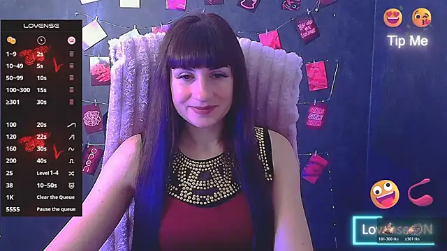 Snapshot of Violla_My chatting on November 21, 2025, 6:56 am Violla My online show from November 21, 2025, 6:56 am