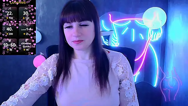 Snapshot of Violla_My chatting on March 13, 2025, 6:48 am Violla My online show from March 13, 2025, 6:48 am