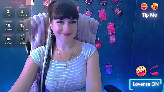 Snapshot of Violla_My chatting on July 6, 2026, 5:36 am Violla My online show from July 6, 2026, 5:36 am