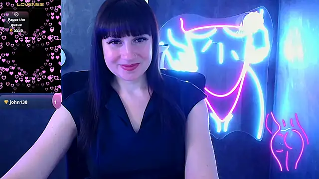 Snapshot of Violla_My chatting on March 18, 2025, 1:02 am Violla My online show from March 18, 2025, 1:02 am