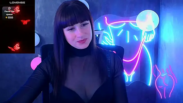 Snapshot of Violla_My chatting on February 27, 2025, 9:40 am Violla My online show from February 27, 2025, 9:40 am