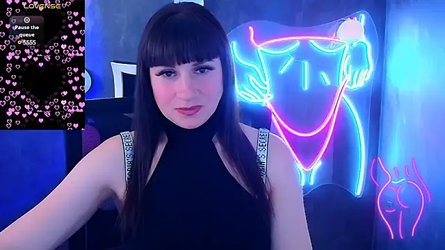 Snapshot of Violla_My chatting on March 18, 2025, 6:39 pm Violla My online show from March 18, 2025, 6:39 pm