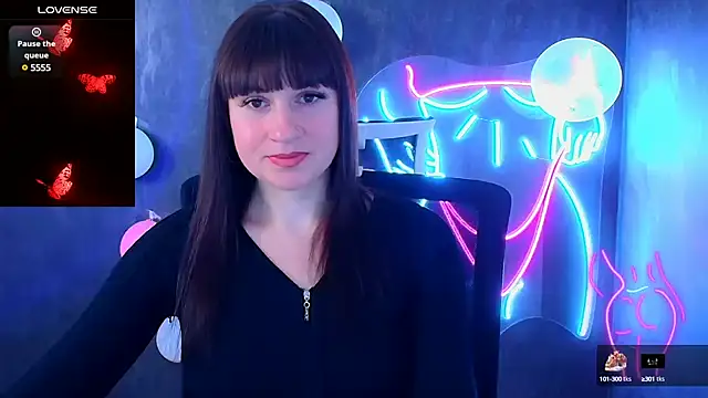 Snapshot of Violla_My chatting on March 3, 2025, 6:31 am Violla My online show from March 3, 2025, 6:31 am