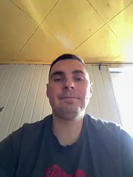 Rowing199456 online show from April 12, 2026, 7:22 am