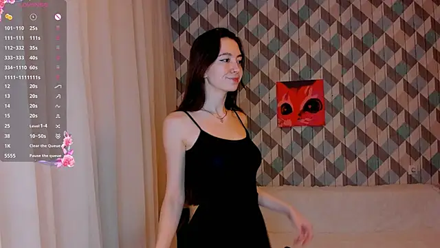 EvaBradley online show from February 13, 2025, 4:17 pm