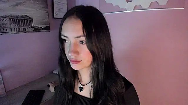 Scarlett  Fox   online show from October 24, 2025, 11:31 am