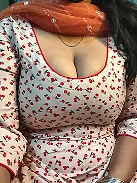 Anamika Kapoor online show from November 12, 2025, 10:02 pm