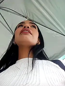 Snapshot of Sara-77 chatting on February 21, 2025, 4:59 pm Sara-77 online show from February 21, 2025, 4:59 pm