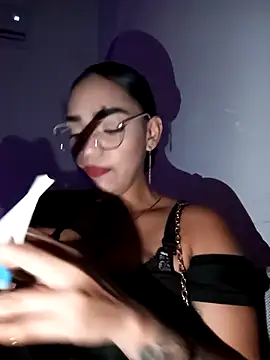 Snapshot of Sara-77 chatting on September 9, 2025, 3:16 am Sara-77 online show from September 9, 2025, 3:16 am