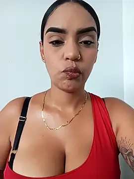 Snapshot of Sara-77 chatting on October 21, 2025, 3:55 pm Sara-77 online show from October 21, 2025, 3:55 pm