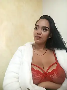 Snapshot of Sara-77 chatting on March 13, 2025, 6:34 pm Sara-77 online show from March 13, 2025, 6:34 pm