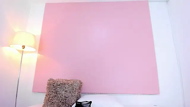 Snapshot of andyylove_jk chatting on October 28, 2025, 11:53 am andyylove jk online show from October 28, 2025, 11:53 am