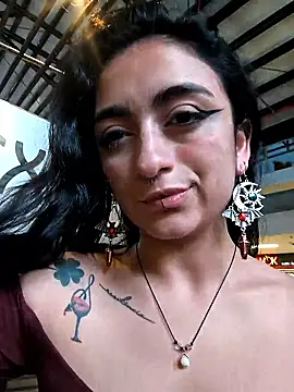 Lila Desiree online show from May 31, 2026, 11:27 pm