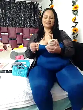 Snapshot of ScarletthJhonson- chatting on November 5, 2025, 10:13 pm ScarletthJhonson- online show from November 5, 2025, 10:13 pm