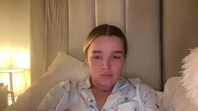 Snapshot of maisiesmithx chatting on July 5, 2026, 2:49 am maisiesmithx online show from July 5, 2026, 2:49 am