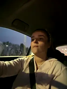 maisiesmithx online show from October 1, 2025, 5:34 am