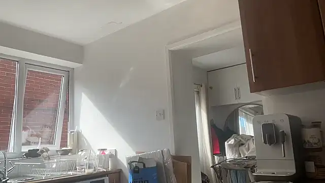 maisiesmithx online show from September 23, 2025, 12:01 pm