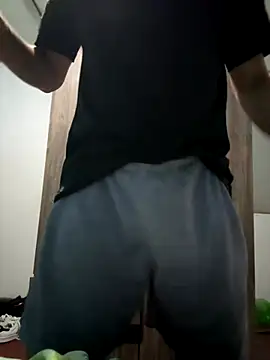 Erick-90 online show from October 23, 2025, 4:33 am