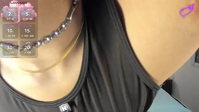 Dark hairy  online show from March 12, 2025, 3:13 am