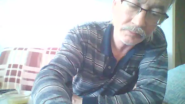 loverboyxxx69 online show from March 12, 2025, 2:45 pm