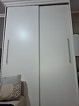 Zee Online online show from November 6, 2025, 6:17 am