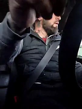 Snapshot of Beardedtattood chatting on October 2, 2025, 11:13 am Beardedtattood online show from October 2, 2025, 11:13 am