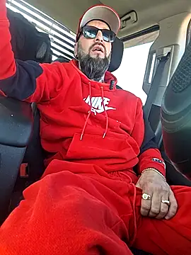 Beardedtattood online show from April 23, 2026, 1:46 pm