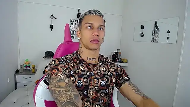 Leonard Price online show from October 8, 2025, 12:34 am