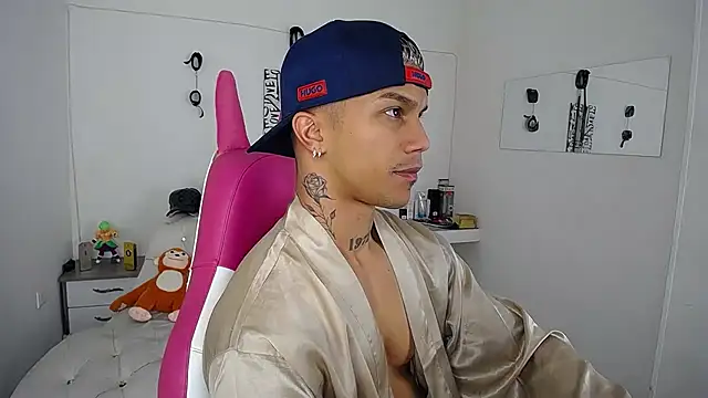 Leonard Price online show from October 4, 2025, 2:02 am