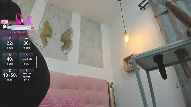 zhamira 21 online show from September 24, 2025, 10:38 pm